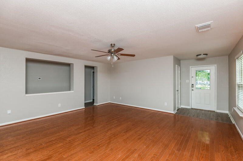2,760/Mo, 6339 Bright Bloom Ln Spring, TX 77379 Living Room View