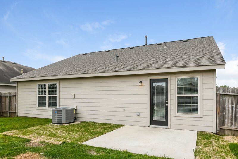 2,760/Mo, 6339 Bright Bloom Ln Spring, TX 77379 Rear View