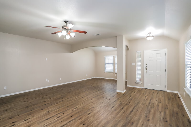 2,065/Mo, 2410 Lexington Park Dr Spring, TX 77373 Living Room View 3