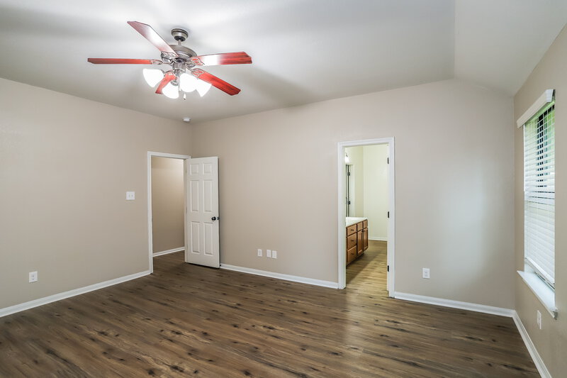 2,065/Mo, 2410 Lexington Park Dr Spring, TX 77373 Main Bedroom View 2