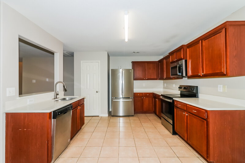 1,795/Mo, 6823 Clover Walk Ln Richmond, TX 77469 Kitchen View