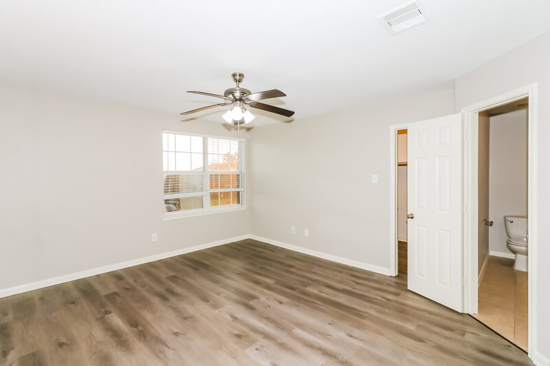 1,795/Mo, 6823 Clover Walk Ln Richmond, TX 77469 Main Bedroom View