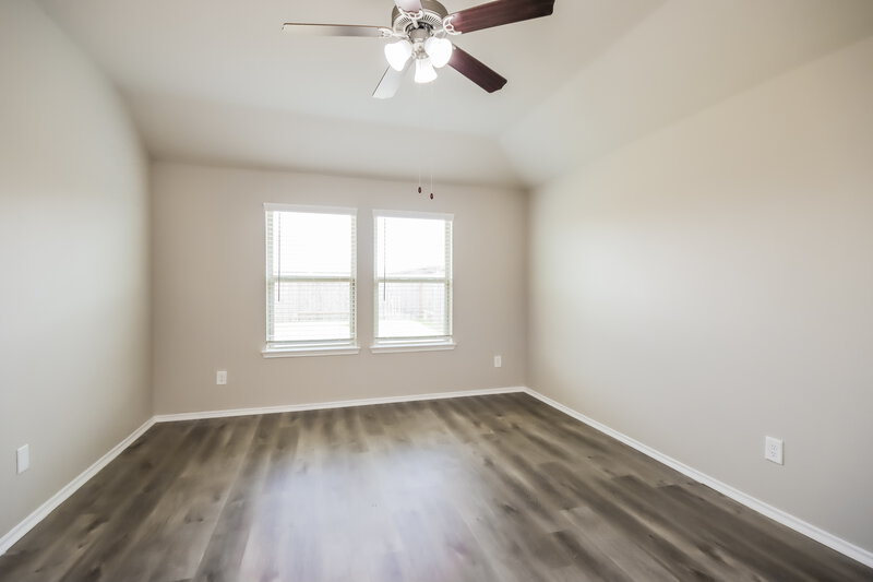 2,130/Mo, 18218 Cascadia Mill Ct New Caney, TX 77357 Main Bedroom View