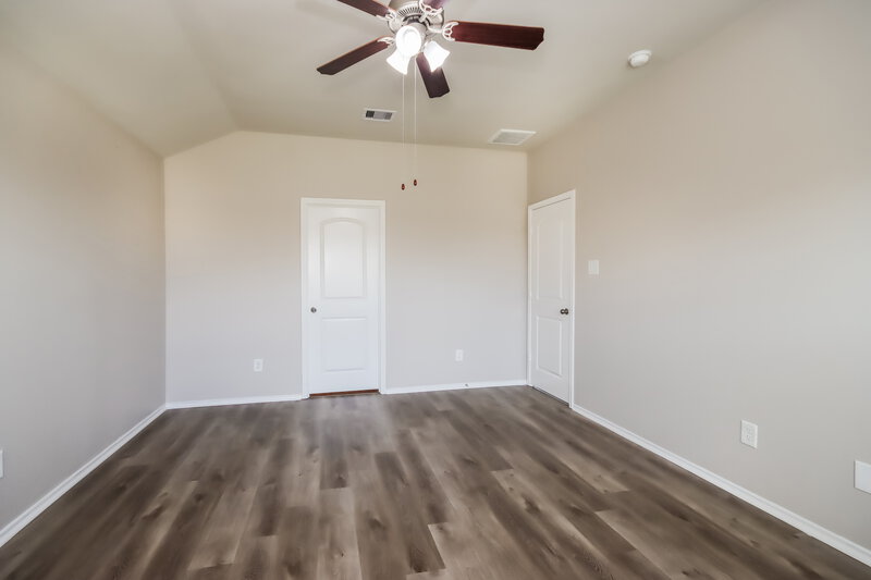 2,130/Mo, 18218 Cascadia Mill Ct New Caney, TX 77357 Main Bedroom View 2