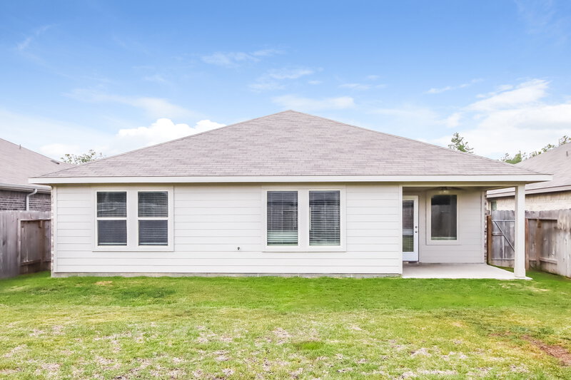 2,130/Mo, 18218 Cascadia Mill Ct New Caney, TX 77357 Rear View