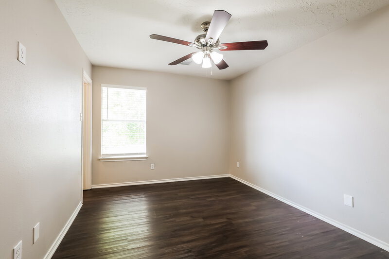 2,105/Mo, 7411 Telico Junction Ln Humble, TX 77346 Bedroom View 3