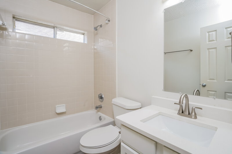 2,670/Mo, 21719 Texian Ct Spring, TX 77388 Bathroom View