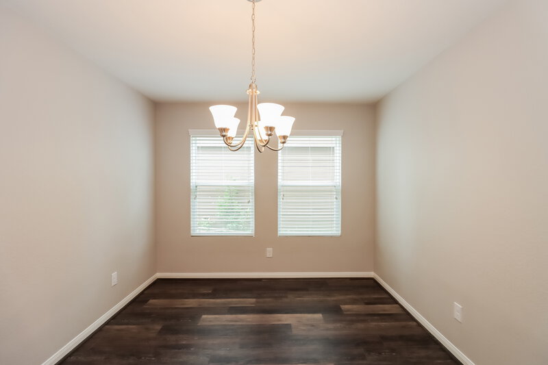 2,335/Mo, 9981 Kingfisher Dr Conroe, TX 77385 Dining Area View