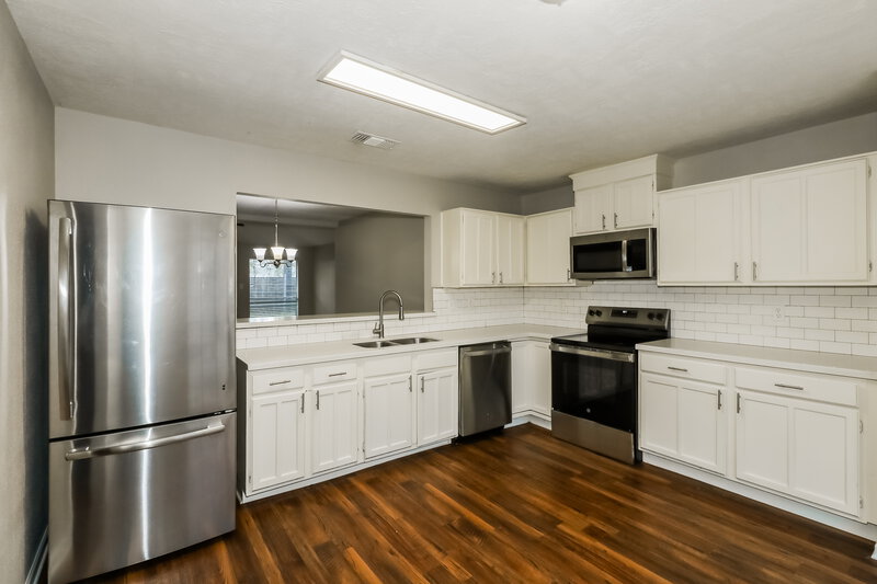 1,790/Mo, 16507 Quail Meadow Dr Missouri City, TX 77489 Kitchen View 2
