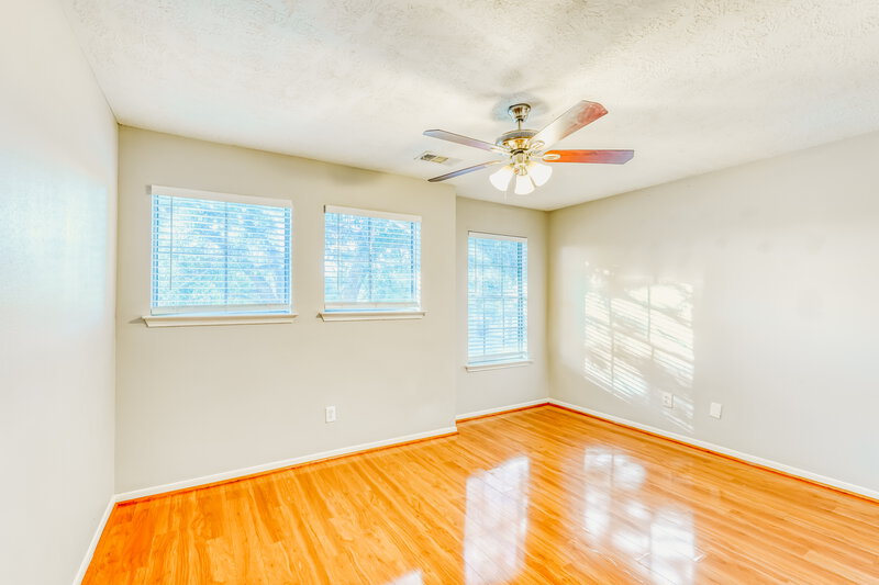 2,025/Mo, 6614 Valerian Ln Katy, TX 77449 Bedroom View 2