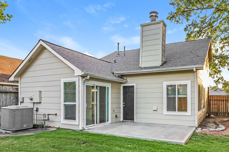 1,935/Mo, 10842 Riana Dr Houston, TX 77065 Rear View