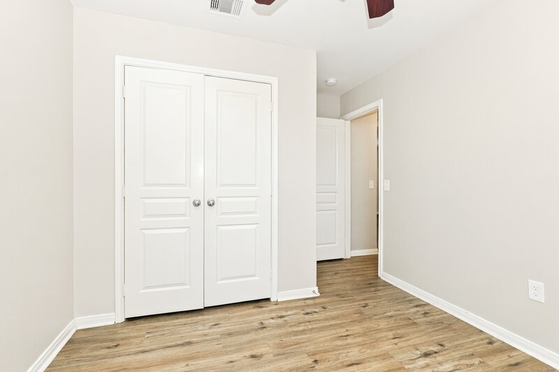 1,885/Mo, 9927 Sanders Rose Ln Houston, TX 77044 Bedroom View 2
