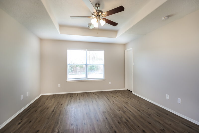 1,980/Mo, 18406 Atascocita Meadows Dr Humble, TX 77346 Main Bedroom View 2