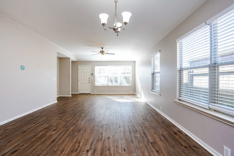 1,805/Mo, 18331 Atasca Woods Trace Humble, TX 77346 Dining Room View