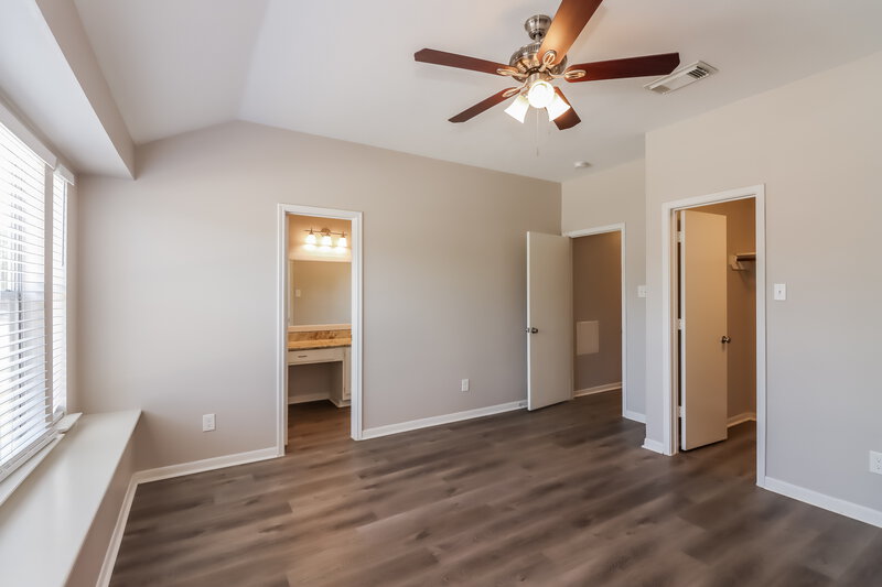 2,345/Mo, 3725 Nutwood Ln Spring, TX 77389 Main Bedroom View 2