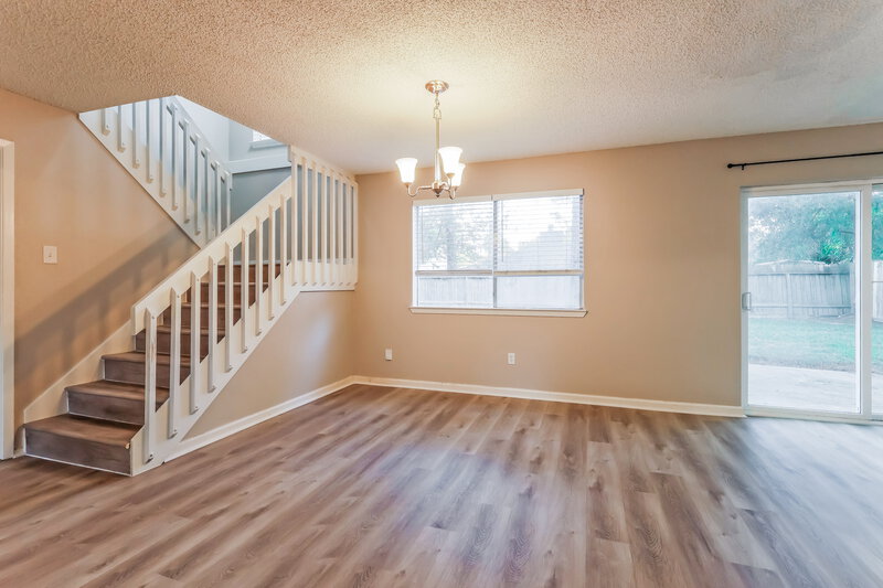 1,715/Mo, 4310 Shalom Creek Ln Spring, TX 77388 Dining Room View