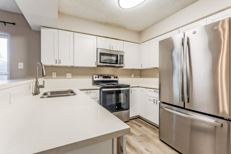 1,715/Mo, 4310 Shalom Creek Ln Spring, TX 77388 Kitchen View