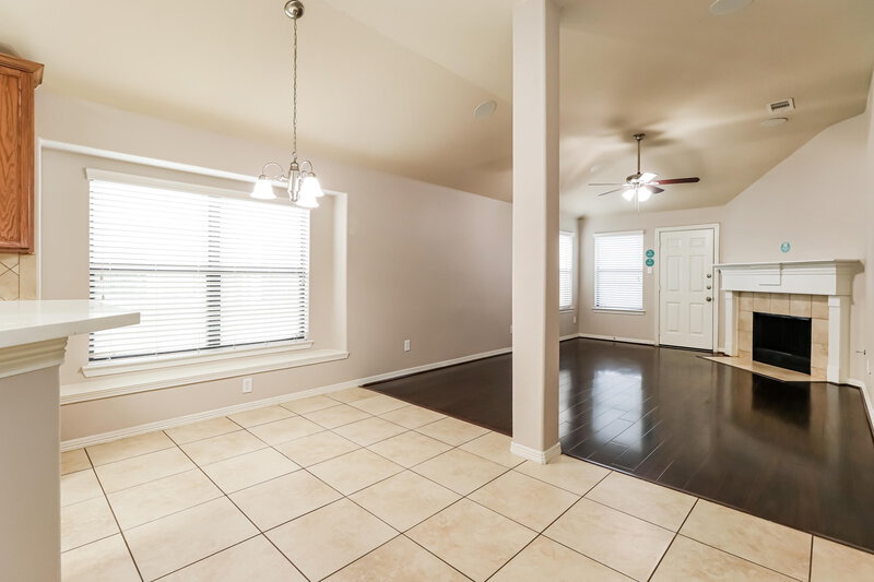 1,880/Mo, 969 Oak Lynn Dr Willis, TX 77378 Dining Room View