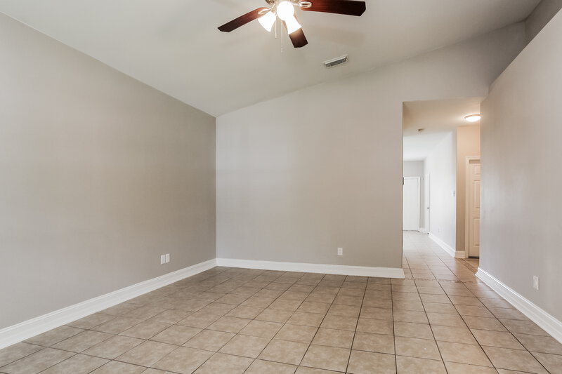 1,815/Mo, 21314 Cherry Canyon Ln Tomball, TX 77375 Living Room View