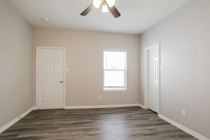 1,815/Mo, 21314 Cherry Canyon Ln Tomball, TX 77375 Main Bedroom View 2