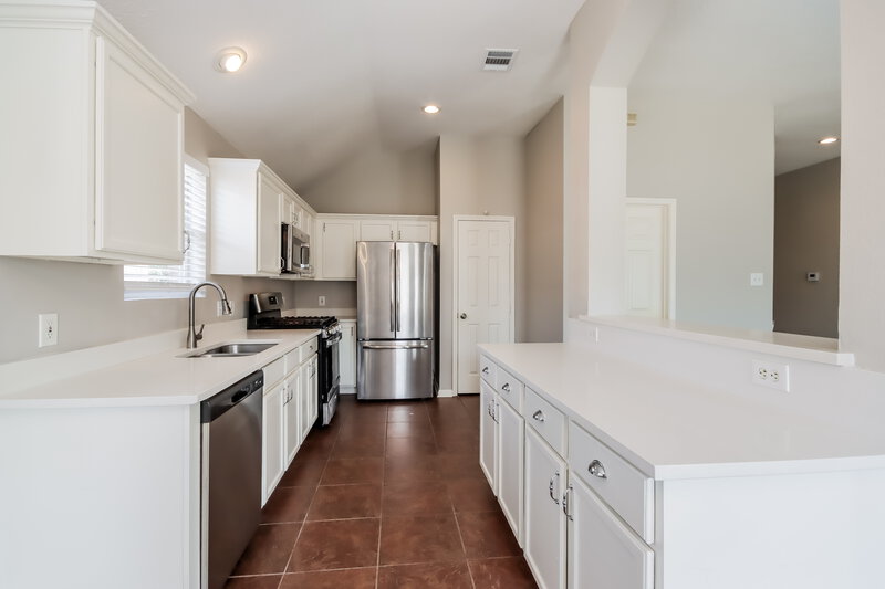 2,080/Mo, 19343 Aspen Trails Dr Katy, TX 77449 Kitchen View