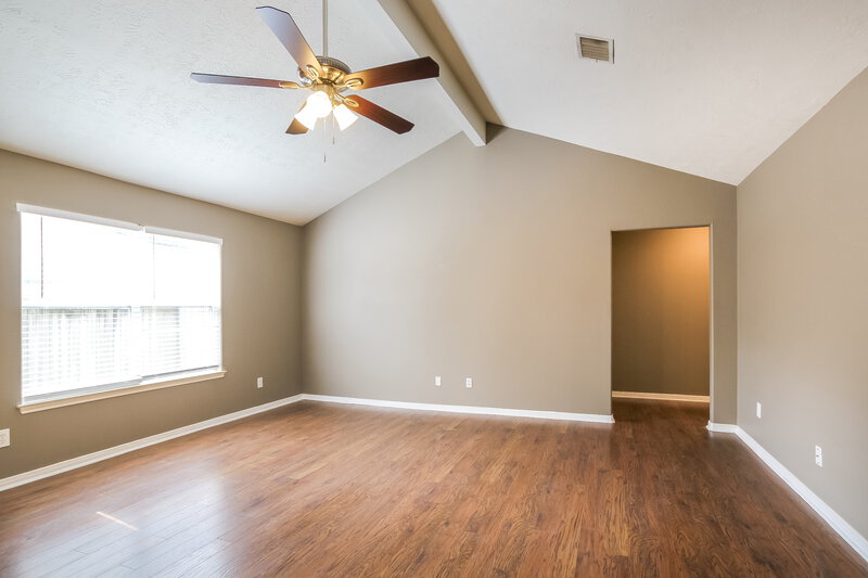 1,925/Mo, 16376 Many Trees Ln Conroe, TX 77302 Living Room View