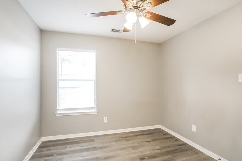 1,925/Mo, 16376 Many Trees Ln Conroe, TX 77302 Kitchen Area View