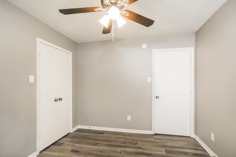 1,925/Mo, 16376 Many Trees Ln Conroe, TX 77302 Kitchen Area View 2