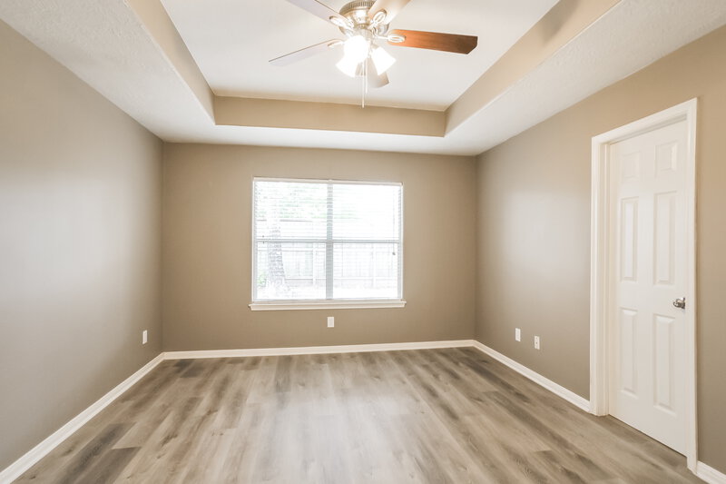 1,925/Mo, 16376 Many Trees Ln Conroe, TX 77302 Main Bedroom View