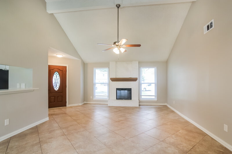 2,315/Mo, 4206 Stallion Brook Ln Spring, TX 77388 Living Room View 2