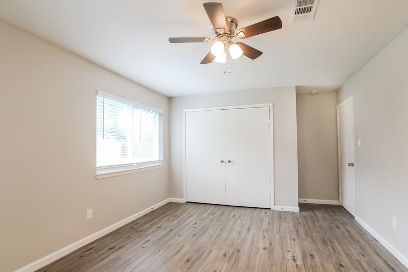 2,315/Mo, 4206 Stallion Brook Ln Spring, TX 77388 Main Bedroom View 2