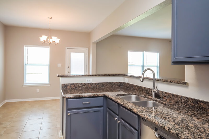 2,415/Mo, 7114 Millford Hill Ct Rosenberg, TX 77469 Kitchen View 2