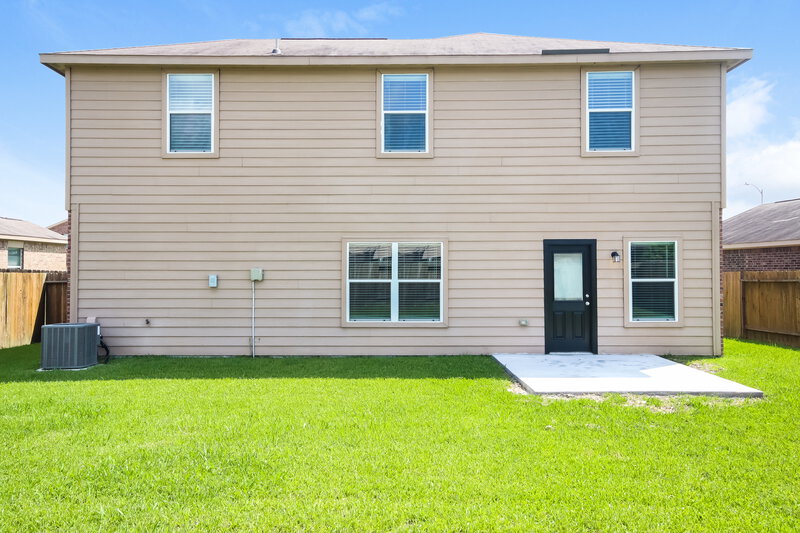 2,415/Mo, 7114 Millford Hill Ct Rosenberg, TX 77469 Rear View