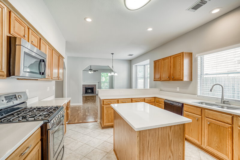 2,170/Mo, 7106 Blanco Pines Dr Humble, TX 77346 Kitchen View