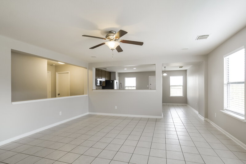 2,140/Mo, 6343 Bright Bloom Ln Spring, TX 77379 Living Room View