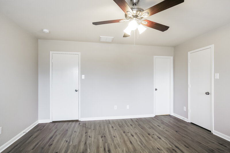 2,140/Mo, 6343 Bright Bloom Ln Spring, TX 77379 Main Bedroom View 2