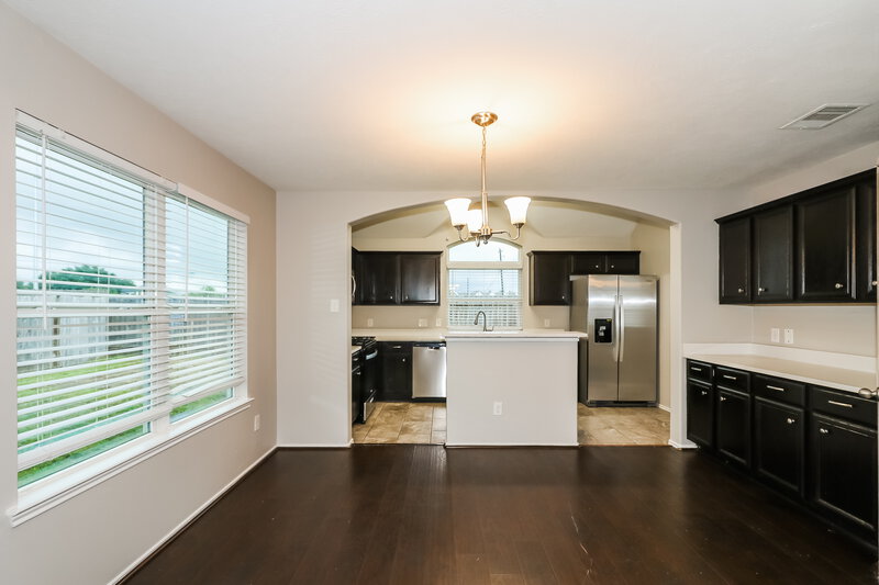 2,720/Mo, 4102 Buras Pass Ln Houston, TX 77045 Dining Room View
