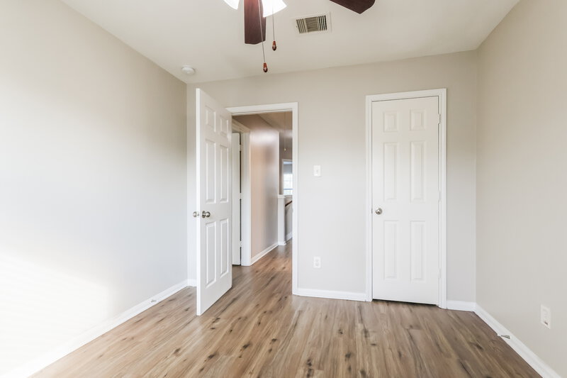 1,790/Mo, 2507 Kiplands Way Dr Houston, TX 77014 Bedroom View