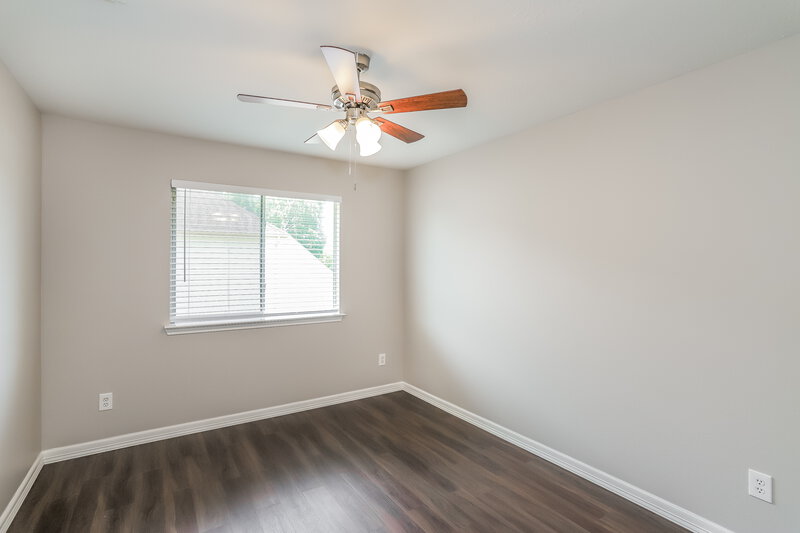 2,020/Mo, 8238 Fuqua Gardens Dr Houston, TX 77075 Bedroom View