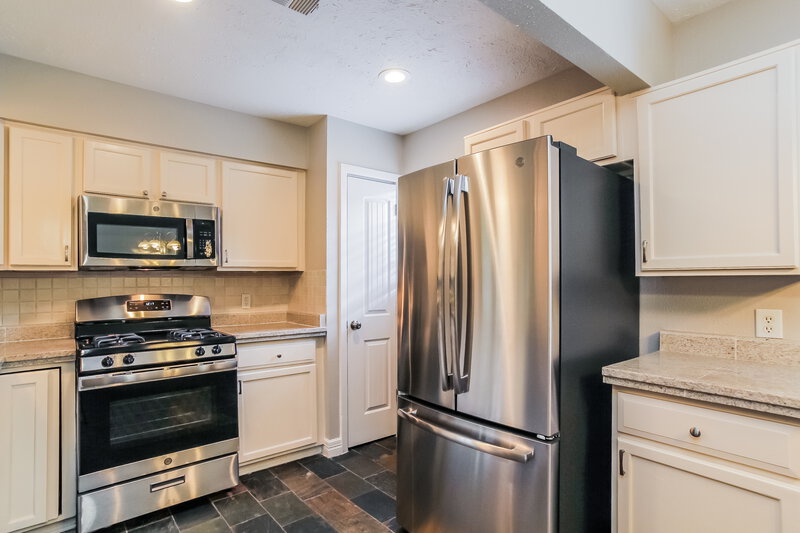 1,985/Mo, 3522 Acorn Run Ln Spring, TX 77389 Kitchen View