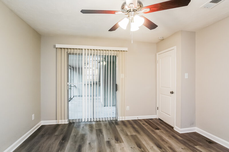 1,985/Mo, 3522 Acorn Run Ln Spring, TX 77389 Main Bedroom View 2