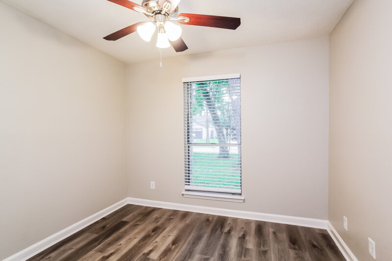 1,985/Mo, 3522 Acorn Run Ln Spring, TX 77389 Bedroom View