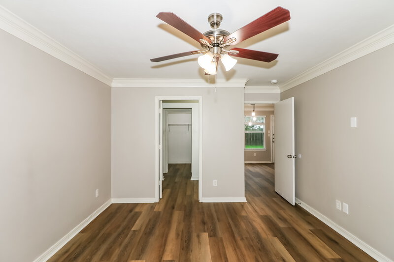 2,140/Mo, 12807 Colony Heath Ln Houston, TX 77085 Main Bedroom View 2