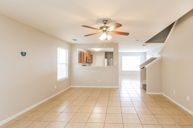 1,600/Mo, 3551 Red Meadows Dr Spring, TX 77386 Living Room View