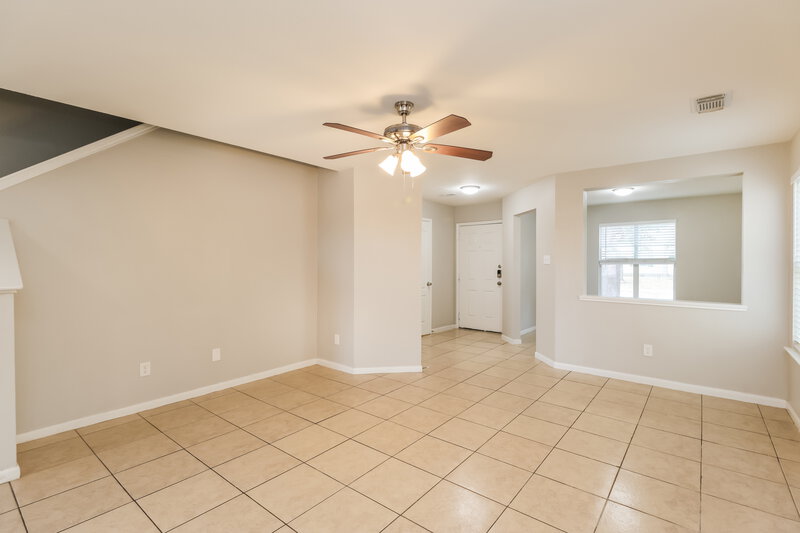 1,600/Mo, 3551 Red Meadows Dr Spring, TX 77386 Living Room View 2