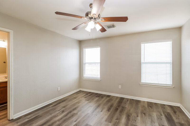 1,600/Mo, 3551 Red Meadows Dr Spring, TX 77386 Main Bedroom View 2