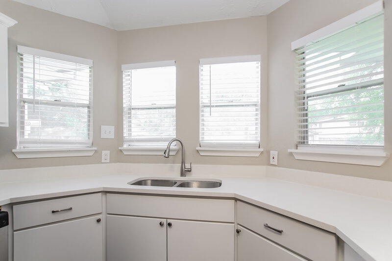 2,150/Mo, 20019 River Brook Dr Humble, TX 77346 Kitchen View 2