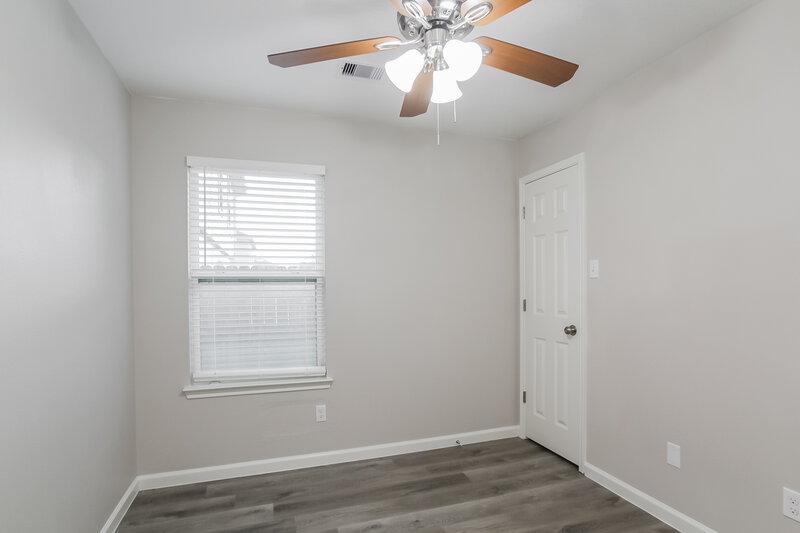 2,055/Mo, 4843 Fair Oak Dale Ln Humble, TX 77346 Bedroom View 2