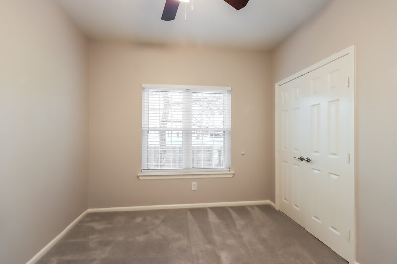 2,015/Mo, 613 Sycamore Dr Conroe, TX 77302 Bedroom View
