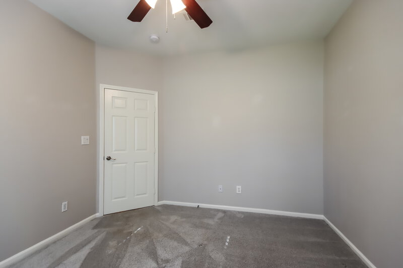2,015/Mo, 613 Sycamore Dr Conroe, TX 77302 Bedroom View 3